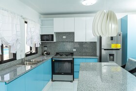 Skylight Suites Restaurant Bar