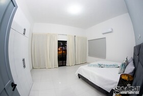 Skylight Suites Restaurant Bar