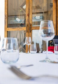 Skylight Suites Restaurant Bar