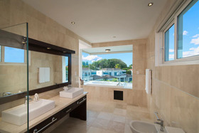 The Crown Villas