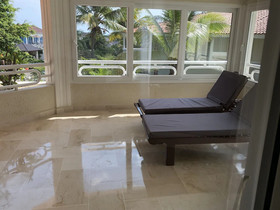 The Crown Villas