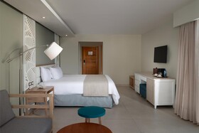 Casa Marina Beach & Reef