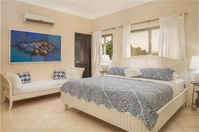 Grand Laguna Beach