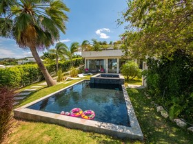 Villa Eden