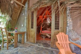 Chalet Tropical Village B&B
