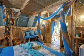 Chalet Tropical Village B&B