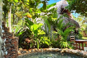 Chalet Tropical Village B&B