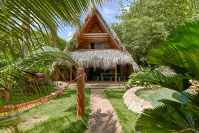 Chalet Tropical Village B&B