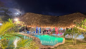 Chalet Tropical Village B&B