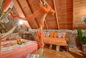 Chalet Tropical Village B&B