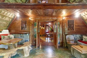 Chalet Tropical Village B&B