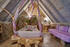 Chalet Tropical Village B&B