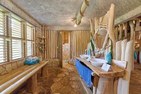 Chalet Tropical Village B&B