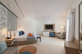 Wyndham Alltra Samana