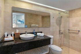 Wyndham Alltra Samana