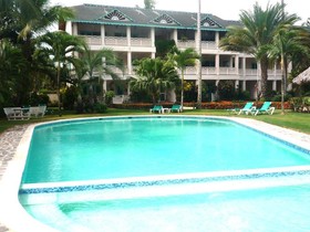 La Dolce Vita Beachfront Hotel