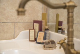Saman Boutique Hotel & Residences