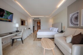 Hacienda Samana Bay Hotel & Residences