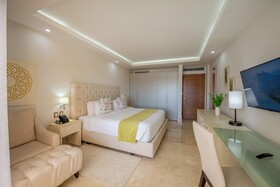 Hacienda Samana Bay Hotel & Residences