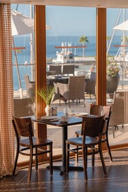 The Bannister Hotel & Yacht Club