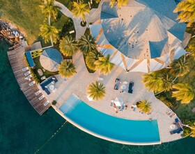 The Bannister Hotel & Yacht Club