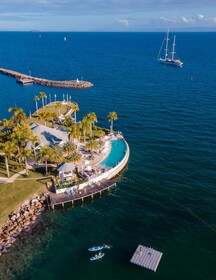 The Bannister Hotel & Yacht Club