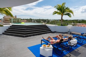 Alkquimia Hotel Lounge and Bar