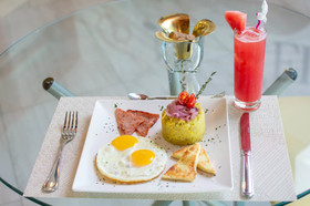 Alkquimia Hotel Lounge and Bar