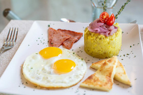 Alkquimia Hotel Lounge and Bar