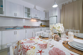 Los Flamencos Aparthotel