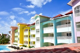 Los Flamencos Aparthotel