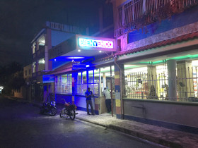 Hotel Mango