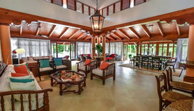 Villa Marfil
