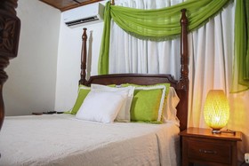 Hotel Sea Breeze