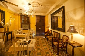 Casa Naemie