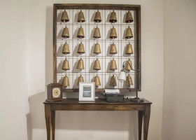 Colonial 154 H Boutique