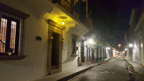 Colonial 154 H Boutique