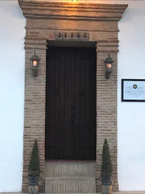 Colonial 154 H Boutique