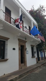 Colonial 154 H Boutique