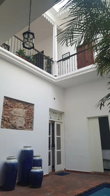 Colonial 154 H Boutique
