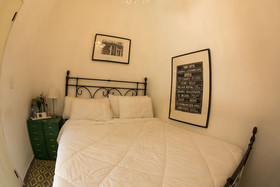 Colonial 154 H Boutique