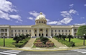 Golden House Hotel & Restaurante