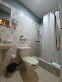 Hotel Class Colonial