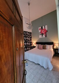 Hotel Class Colonial