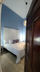 Hotel Class Colonial