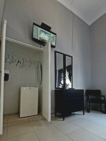 Hotel Class Colonial