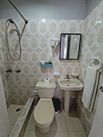 Hotel Class Colonial