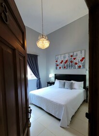 Hotel Class Colonial