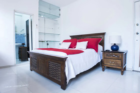 Malecon Rooms & Hotel