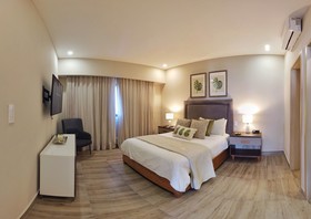 Regatta Living Hotel by Mint